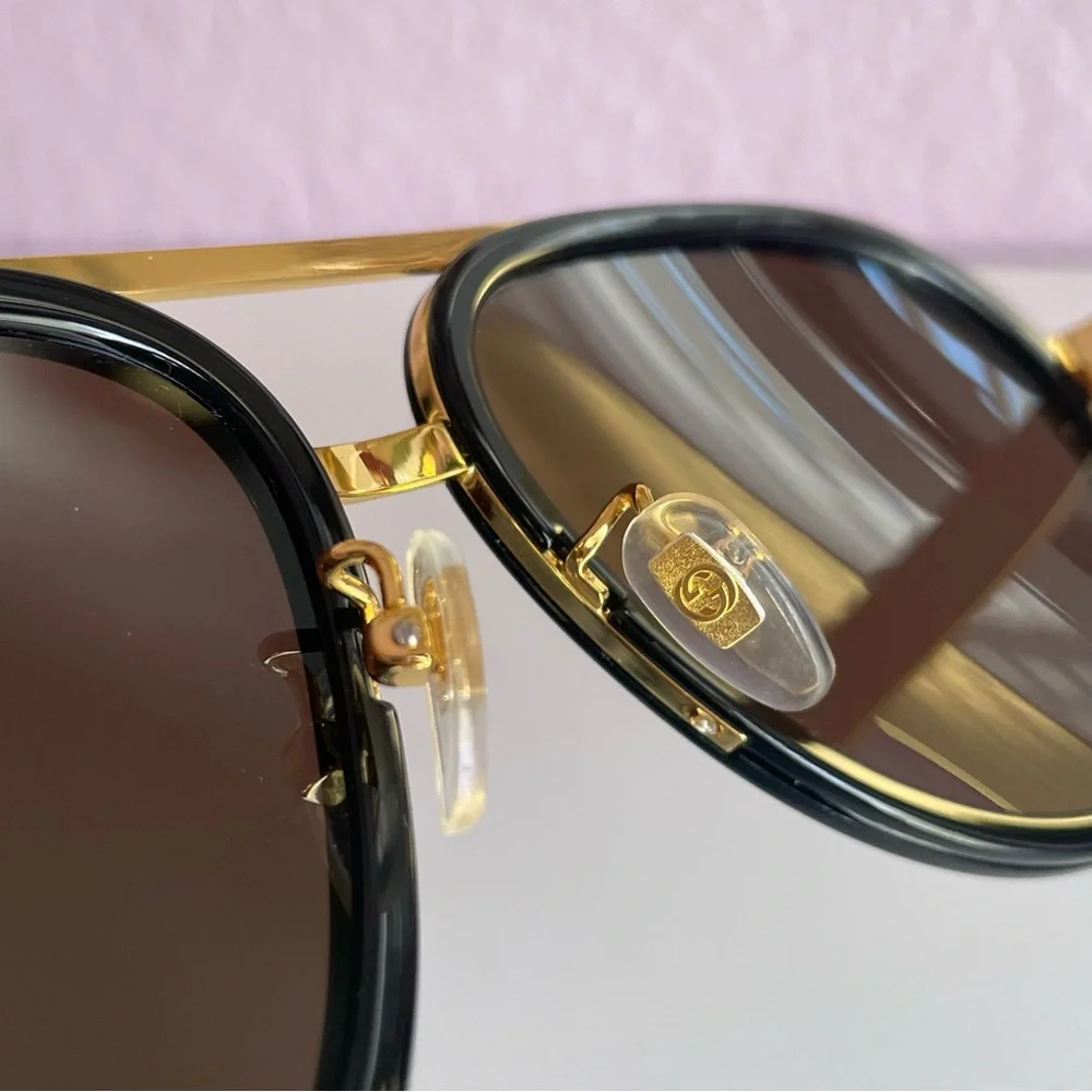 GUCCI GG0982S Sunglasses – Black | Immaculate Condition | Purple Case Included
